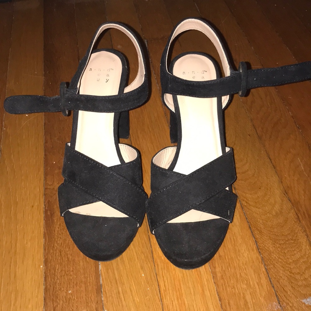 Black strap chunky heels